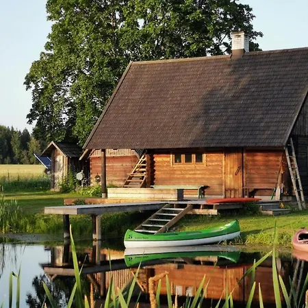 Lokko Talu Puhkemaja * Mustakurmu